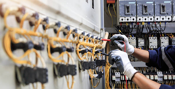 Professional Electrician technician working in Jourdanton, TX